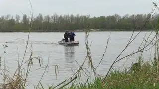 Łódź wywróciła się w okolicach Kępy Choteckiej