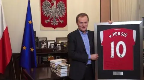Tajemnicza koszulka premiera dla WOŚP. "Dowód wdzięczności" od Wielkiej Brytanii