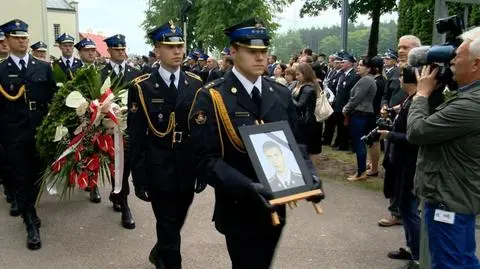 Błaszczak i Zieliński na pogrzebie strażaków, którzy zginęli w akcji