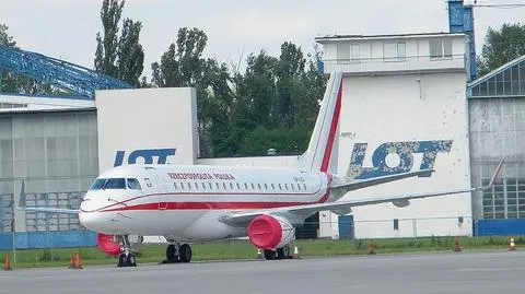 MON chce wyczarterować cztery samoloty dla VIP-ów. Jest przetarg