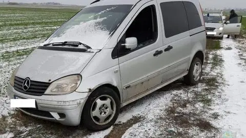 Mercedes zakończył ucieczkę w polu