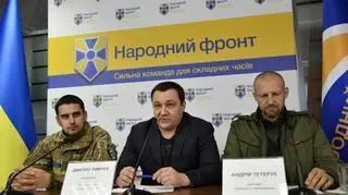 Front Ludowy często określa się mianem "partii wojny"