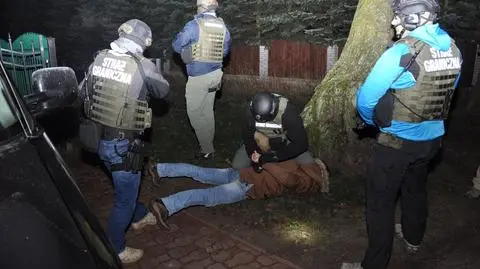 Podkarpackie. Rozbicie grupy przestępczej wyłudzającej wizy