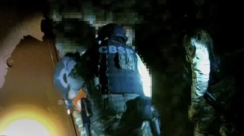 Central Bureau of Police Investigations&#039; officers busted members of a drug-distributing gang