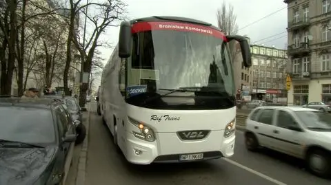 Kierowca "bronkobusa" blokował ruch w Łodzi, dostał upomnienie