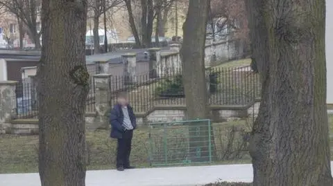 Z kradzioną furtką chciał minąć komendę. Nie udało się