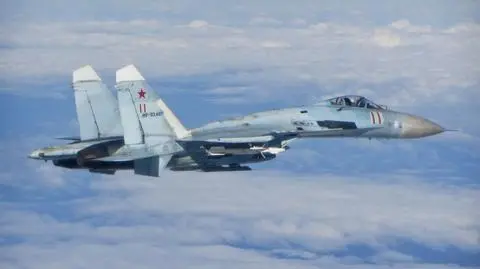 Su-27 Floty Bałtyckiej (nagranie archiwalne przechwycenia nad Bałtykiem)