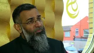 Anjem Choudary to radykalny muzułmański kaznodzieja 