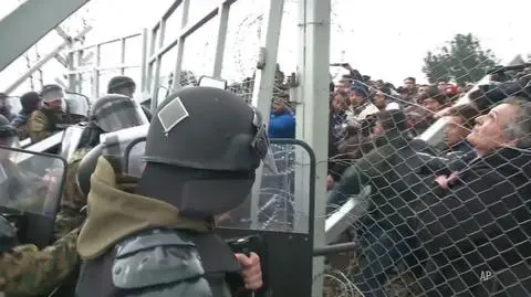 Atak imigrantów na granicę Macedonii
