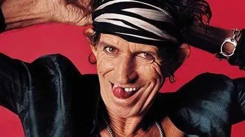 Richards przeprasza za "małego" Jaggera