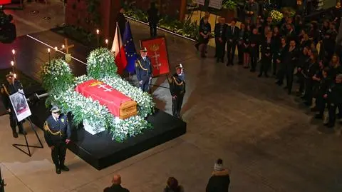 Polacy oddawali hołd zmarłemu prezydentowi Gdańska