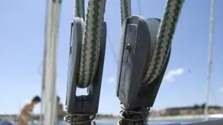 Przewróciła się łódź żaglowa 