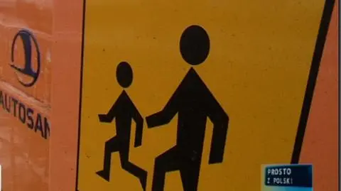 Opiekunka nie dopatrzyła, dziecko siedziało godzinami w gimbusie