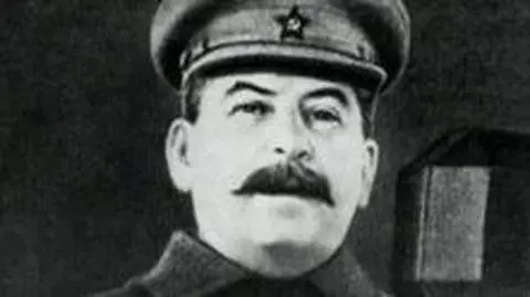 Stalin i jego świta na oranżadzie