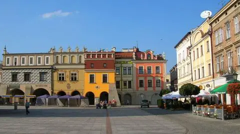 W Tarnowie po zliczeniu głosów z większości komisji prowadzi Ciepiela