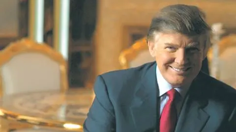Trump daje Obamie miliony dolarów, jeśli pokaże świadectwa