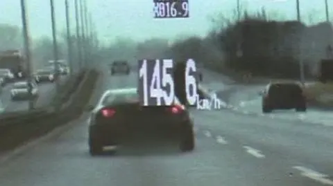 Piratów nie przestraszyła policyjna akcja