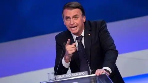 Sondaż: rośnie przewaga prawicowego kandydata Bolsonaro