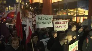 Proimigrancka manifestacja po pobiciu Syryjczyka w centrum Poznania