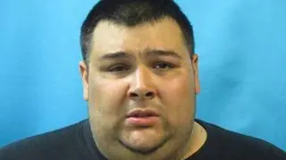 Mężczyzna jest oskarżny o zabicie swojej dwuletniej córki