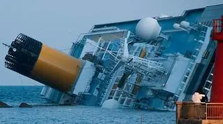 Statek Costa Concordia rozbił się w styczniu u brzegu wyspy Giglio