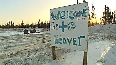 Śnieg i lód ocięły miasteczko