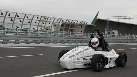 Studenci z Politechniki na zawodach wyścigowych