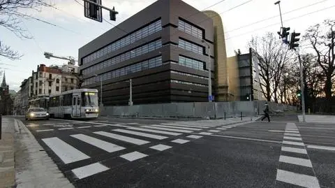 Zmiany w ruchu po remoncie Krupniczej. Samochody i tramwaje wracają