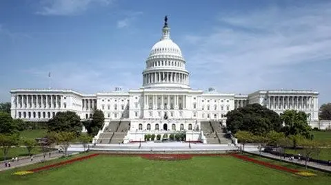 Rząd dał miliony na bankruta, mimo ostrzeżeń