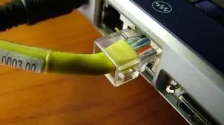 Sędzia orzekł, że brak internetu jest przyczyną stresu i głębokich cierpień