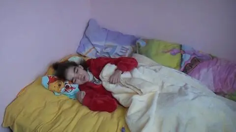 Nie było prądu, nie działała aparatura medyczna. Strażacy pomogli choremu dziecku