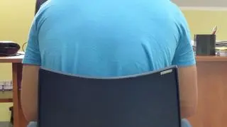 Zazdrosny chłopak złamał byłej dziewczynie szczękę