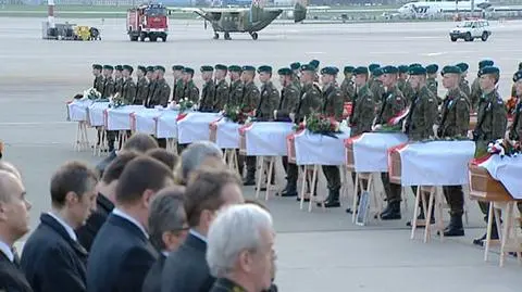 Wałęsa: Pomódlmy się nad tą tragedią. Zostawmy to, nie rozgrzebujmy ran