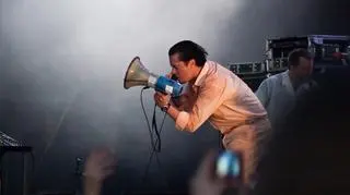 Zespół zażyczył sobie kwiatów na koncert