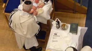 Po przerwie rytualne obrzezanie znów zgodne z prawem