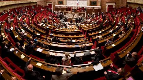 Zwycięstwo francuskich socjalistów. Udany test popularności rządu