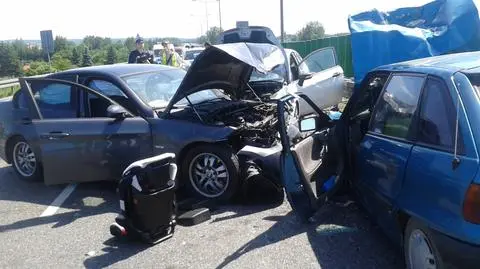 Wjechał na krajową "siódemkę" pod prąd. 
Wypadek na obwodnicy Elbląga 