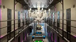 Hotel Het Arresthuis znajduje się w dawnym więzieniu o zaostrzonym rygorze