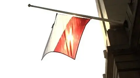 Ministerialne teatry grają mimo żałoby