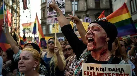 Demonstracja w Stambule po śmierci Hande Kader