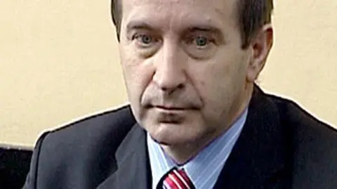 Siemiątkowski skazany ws. zatrzymania prezesa Orlenu