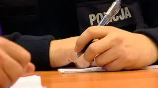Policja znów będzie korzystać z papierowych notesów