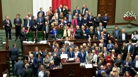 Prezes Kaczyński groził dziś protestującej opozycji w Sejmie
