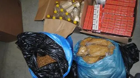 Celnicy przechwycili kontrabandę pod Łodzią