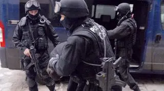 Polskie służby muszą brać udział w ćwiczeniach antyterrorystycznych