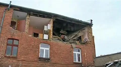 Ściana w gruzach. Osiem osób nie wie, czy wróci do mieszkań