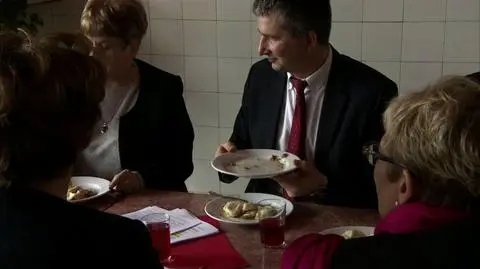 Minister finansów odwiedził bar mleczny