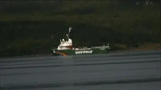 Rosjanie przetrzymują załogę statku Greenpeace