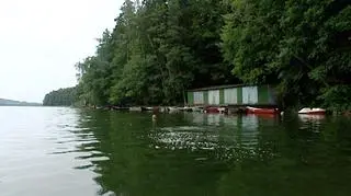 Po sześciu latach poszukiwań trafiono na ciało 26-latka w jeziorze Narie w Morągu