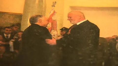 Człowiek "Solidarności" oddaje order od Lecha Kaczyńskiego. To akt sprzeciwu